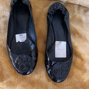 Tori Burch patent flat